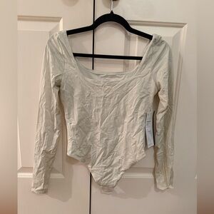 NWT LULULEMON WUNDERMOST SQUARE NECK BODYSUIT SIZE M
